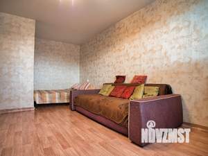 1-к квартира, посуточно, 44м2, 10/10 этаж