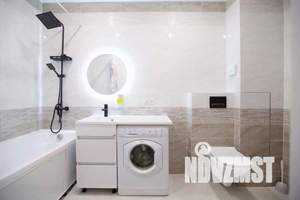 2-к квартира, посуточно, 65м2, 2/19 этаж