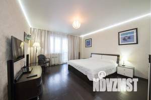 1-к квартира, посуточно, 42м2, 17/20 этаж