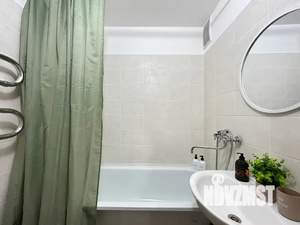 1-к квартира, посуточно, 42м2, 3/15 этаж