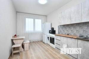 1-к квартира, посуточно, 46м2, 1/1 этаж