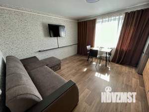 1-к квартира, посуточно, 50м2, 1/1 этаж