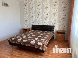 1-к квартира, посуточно, 42м2, 3/10 этаж