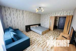 1-к квартира, посуточно, 42м2, 4/12 этаж