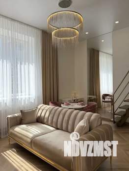 Студия квартира, посуточно, 35м2, 2/9 этаж