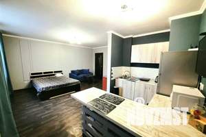 1-к квартира, посуточно, 38м2, 7/10 этаж