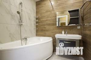 1-к квартира, посуточно, 42м2, 10/17 этаж