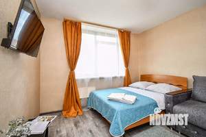 1-к квартира, посуточно, 45м2, 4/10 этаж
