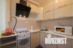 2-к квартира, посуточно, 54м2, 2/5 этаж