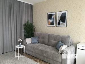 2-к квартира, посуточно, 45м2, 4/22 этаж