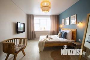 1-к квартира, посуточно, 64м2, 1/1 этаж