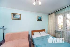 1-к квартира, посуточно, 33м2, 2/9 этаж