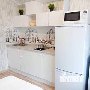 1-к квартира, посуточно, 33м2, 1/1 этаж