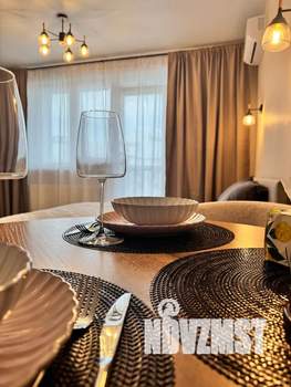 Студия квартира, посуточно, 32м2, 24/25 этаж