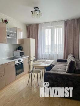 1-к квартира, посуточно, 40м2, 1/1 этаж