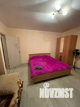 1-к квартира, посуточно, 37м2, 4/9 этаж