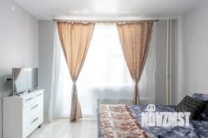 Студия квартира, посуточно, 28м2, 1/14 этаж