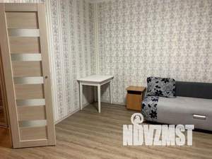 1-к квартира, на длительный срок, 42м2, 4/10 этаж