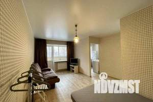 1-к квартира, посуточно, 35м2, 2/4 этаж