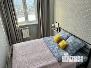 2-к квартира, посуточно, 50м2, 1/1 этаж