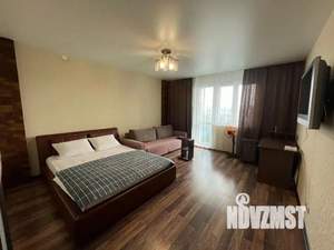 1-к квартира, посуточно, 42м2, 1/1 этаж