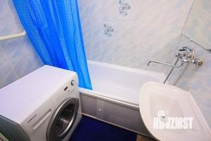 2-к квартира, посуточно, 54м2, 1/1 этаж