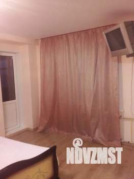 1-к квартира, посуточно, 31м2, 9/9 этаж