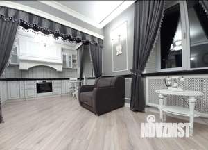 Студия квартира, посуточно, 40м2, 2/4 этаж