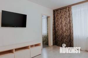 1-к квартира, посуточно, 64м2, 1/1 этаж