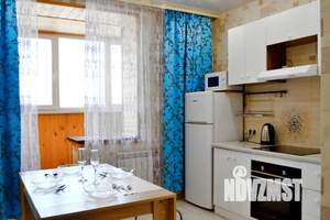 1-к квартира, посуточно, 44м2, 18/25 этаж