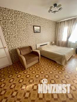 1-к квартира, посуточно, 42м2, 16/25 этаж