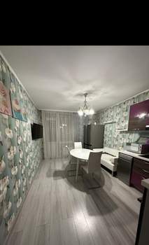 3-к квартира, на длительный срок, 81м2, 3/10 этаж