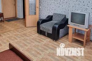 1-к квартира, посуточно, 35м2, 3/10 этаж