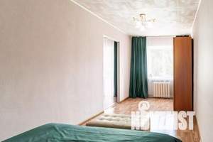 2-к квартира, посуточно, 45м2, 3/5 этаж