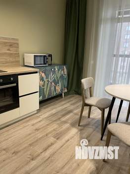 1-к квартира, посуточно, 42м2, 5/17 этаж