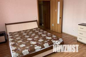 1-к квартира, посуточно, 35м2, 6/10 этаж