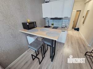 Студия квартира, посуточно, 33м2, 1/4 этаж