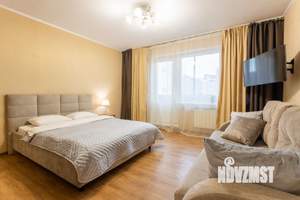 1-к квартира, посуточно, 42м2, 4/10 этаж