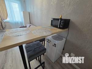 Студия квартира, посуточно, 34м2, 1/5 этаж