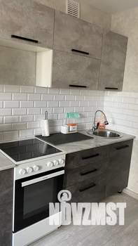 1-к квартира, посуточно, 41м2, 4/10 этаж