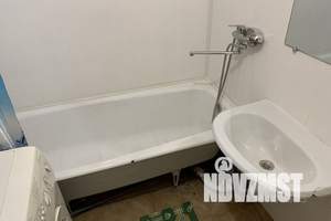 1-к квартира, посуточно, 35м2, 3/10 этаж