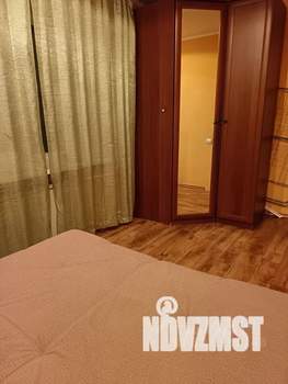 3-к квартира, посуточно, 64м2, 2/5 этаж