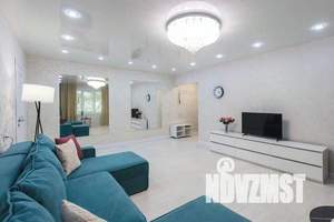 3-к квартира, посуточно, 72м2, 1/10 этаж