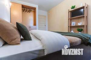 1-к квартира, посуточно, 65м2, 1/1 этаж