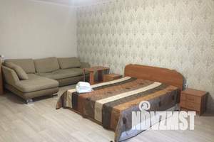 1-к квартира, посуточно, 35м2, 8/10 этаж
