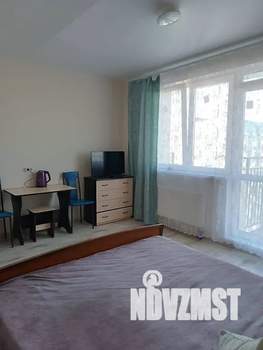 Студия квартира, посуточно, 38м2, 24/25 этаж