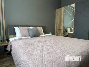 2-к квартира, посуточно, 40м2, 7/19 этаж