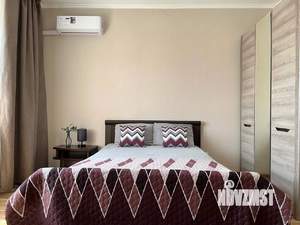 1-к квартира, посуточно, 41м2, 8/17 этаж