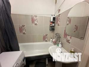 1-к квартира, на длительный срок, 42м2, 5/10 этаж