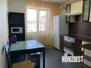1-к квартира, посуточно, 34м2, 10/10 этаж